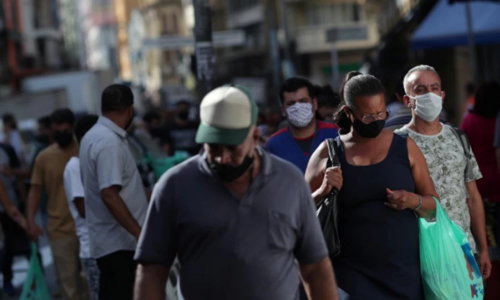 Βραζιλία: "Κανείς δεν μπορεί να αναγκάσει κανέναν να εμβολιαστεί"
